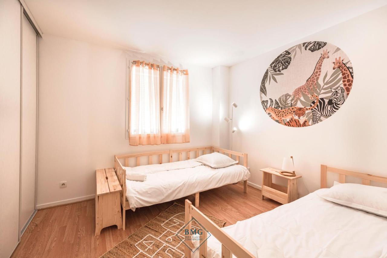 סאריס Family House In Disneyland Bmyguest מראה חיצוני תמונה